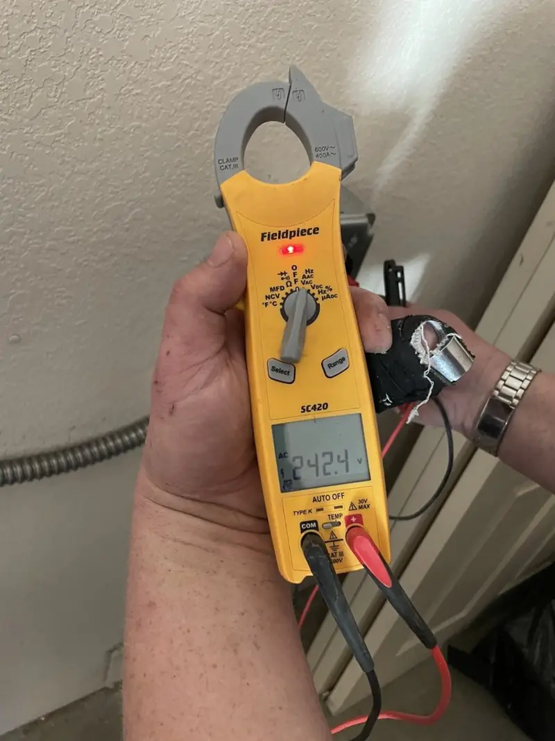 Voltage testing with clamp meter during Generator Installation in Bardstown